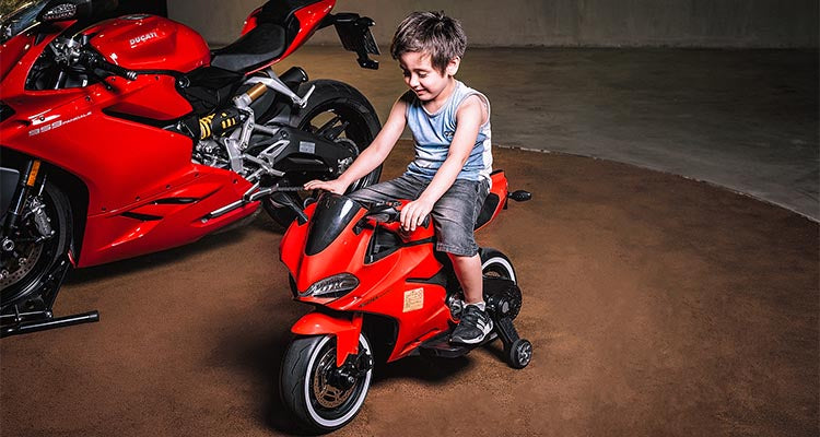 Moto Elétrica Infantil 12V Ducati Vermelha